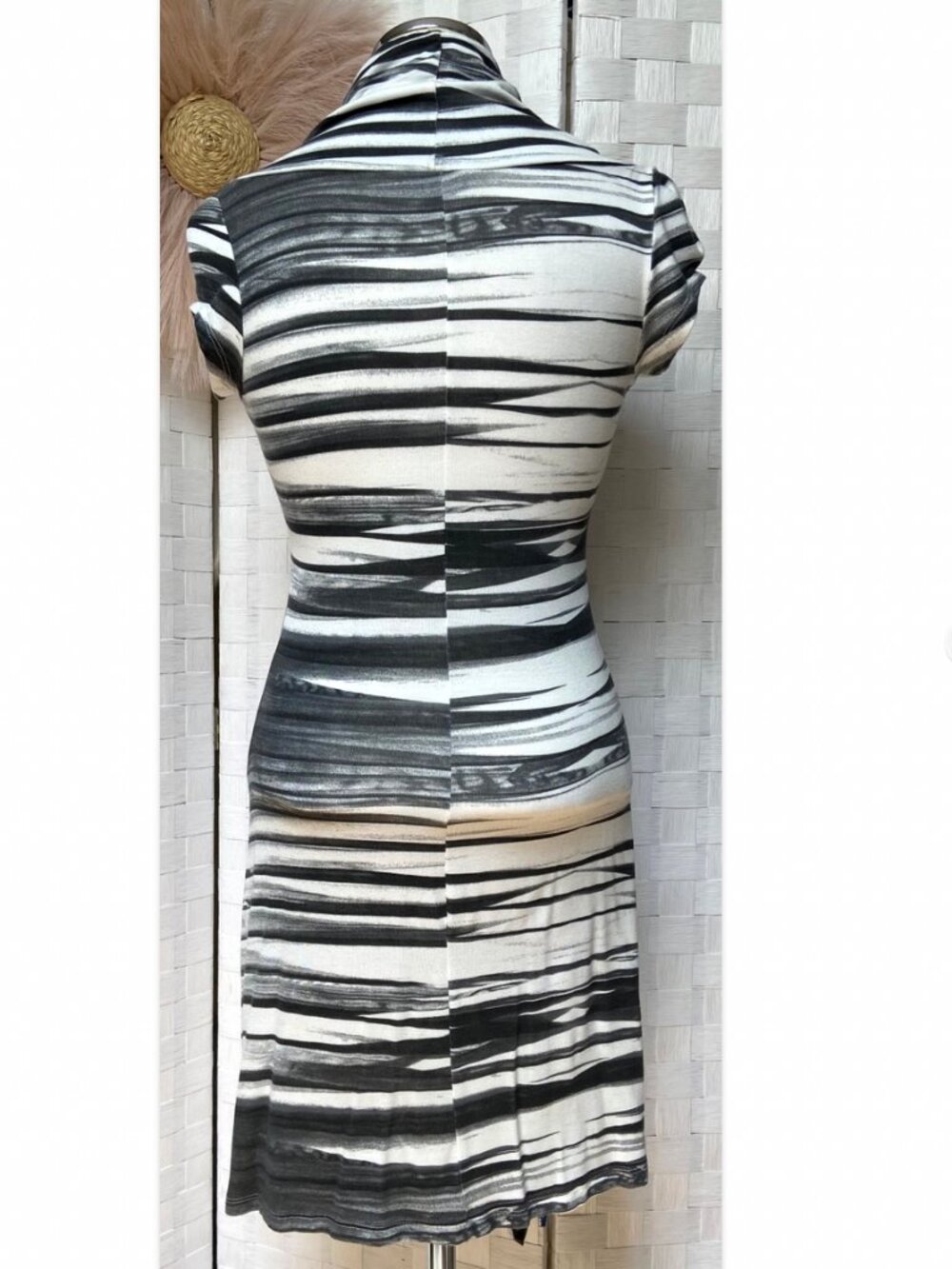Matti Mamane Black & White Striped Asymmetrical Zip Dress Size XS - Picture 5 of 11